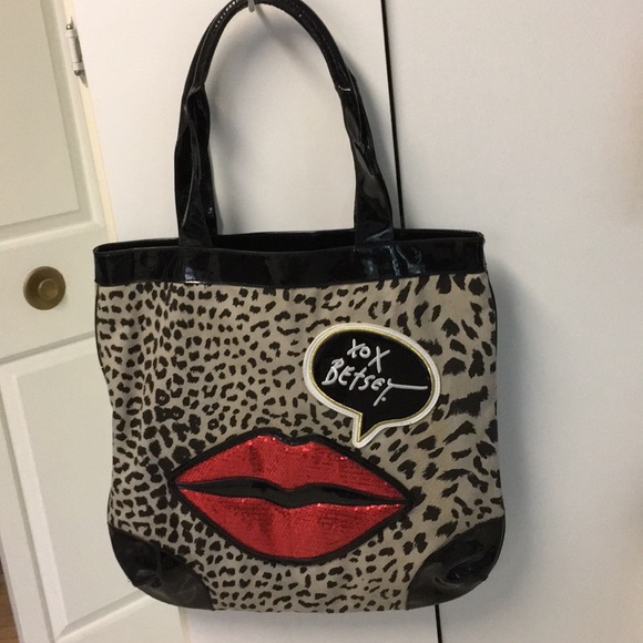 Preowned Betsy Johnson Large animal print tote - Picture 8 of 8